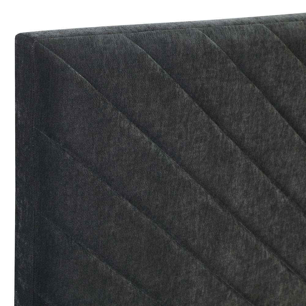 Tara Black Chevron Tufted Queen/Full Hea