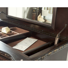 Monte Carlo 5-drawer Lift Top Chest