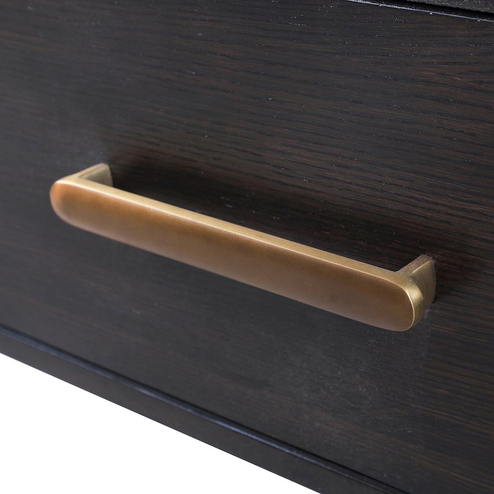 Sigmund Chest
