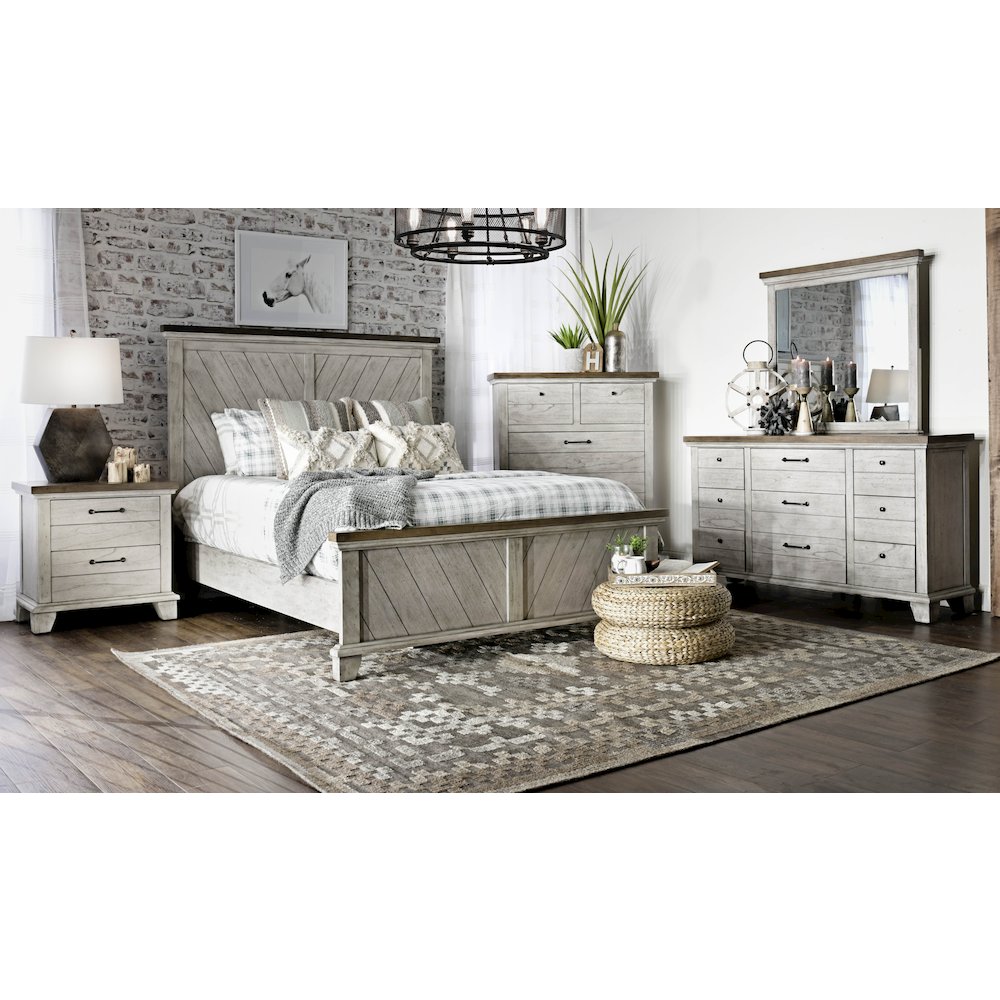 Bear Creek Queen Bed