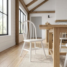 Parawood Windsor Spindle Chair with Spindleback for Dining Room
