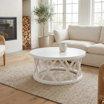 White Round Coffee Table with Parawood Construction and Sturdy Design