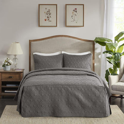 3 Piece Split Corner Pleated Quilted Bedspread