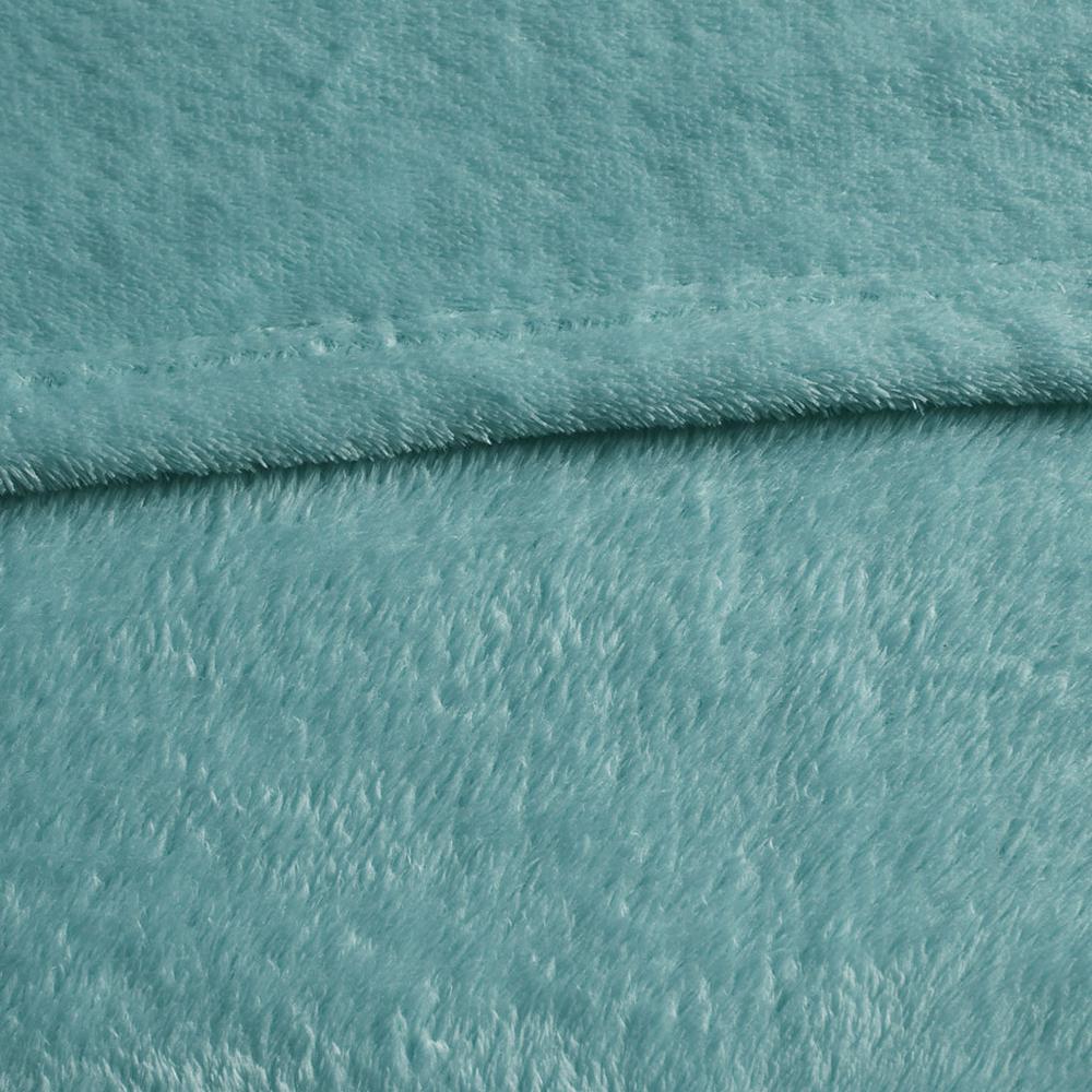 Aqua Microlight Plush Oversized Blanket, Belen Kox