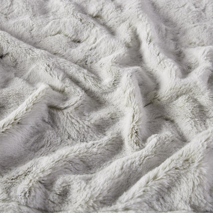Zuri Snow Leopard Faux Fur Throw Blanket, Belen Kox