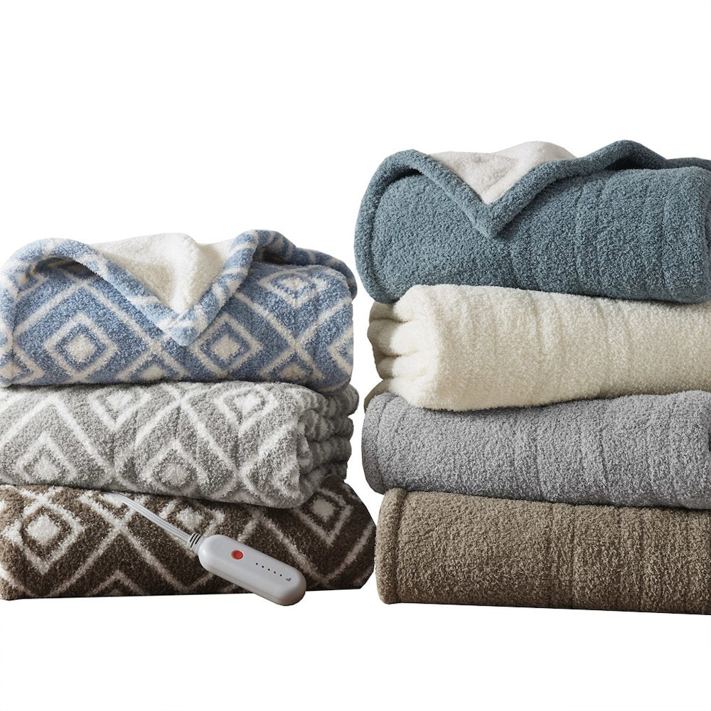 Amira Dream Soft Heated Throw in Blue
