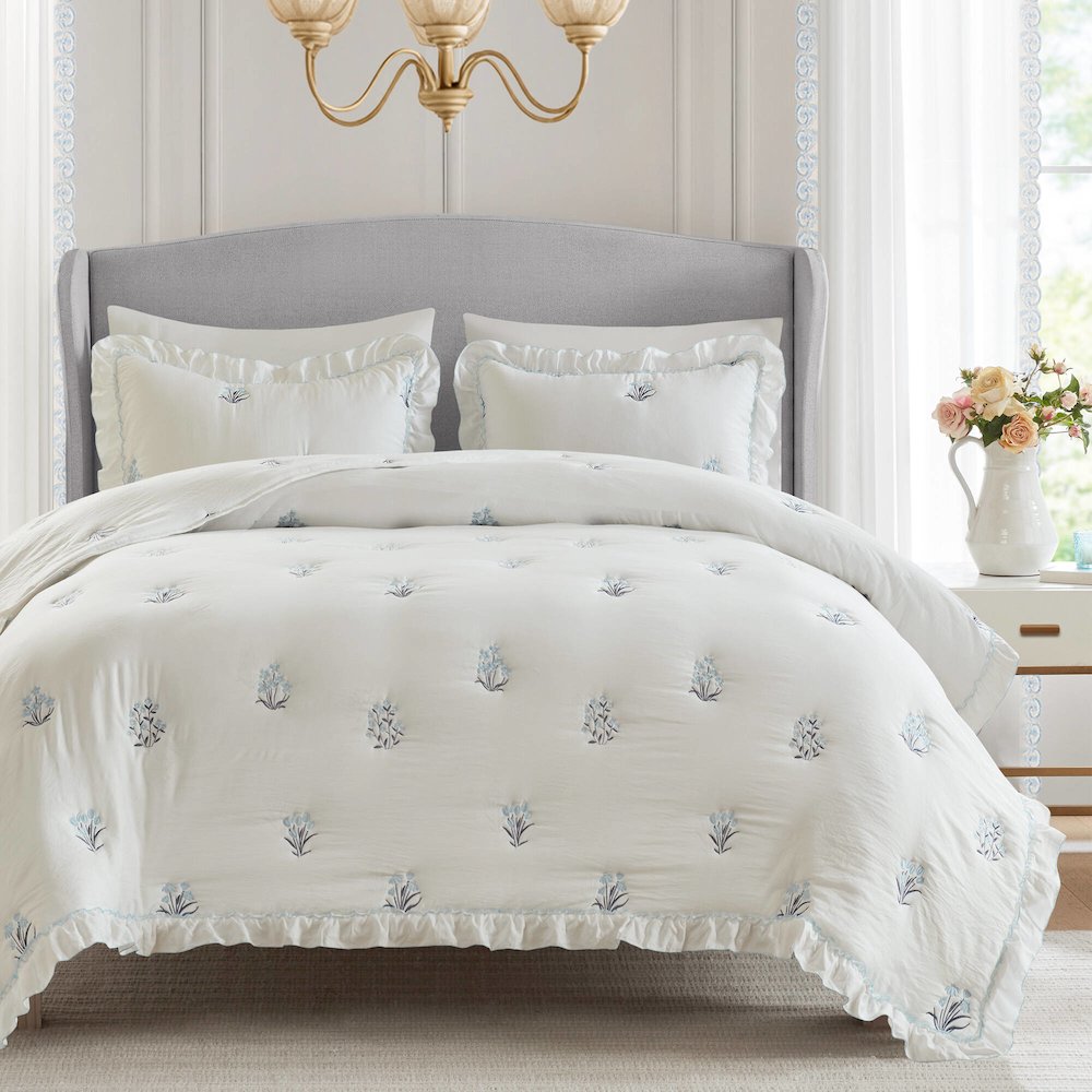 Aglaia Quilt Set
