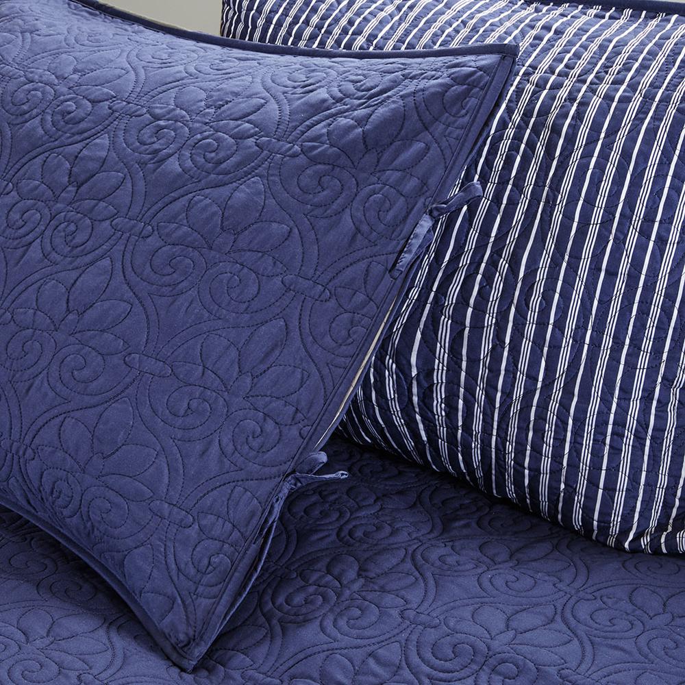 Quebec Reversible Daybed Cover Set, Belen Kox