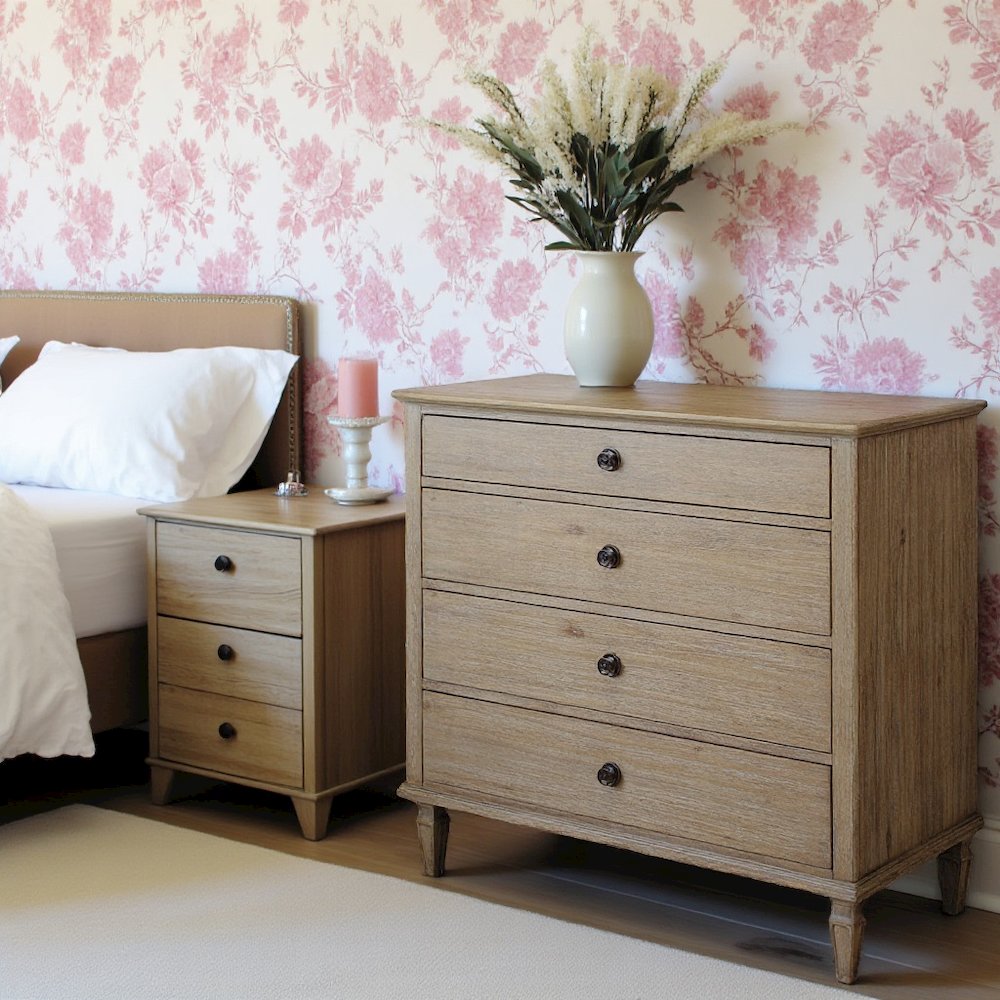 Brown Bedroom Dresser with Storage Drawers, Acacia Veneer and Rubberwood