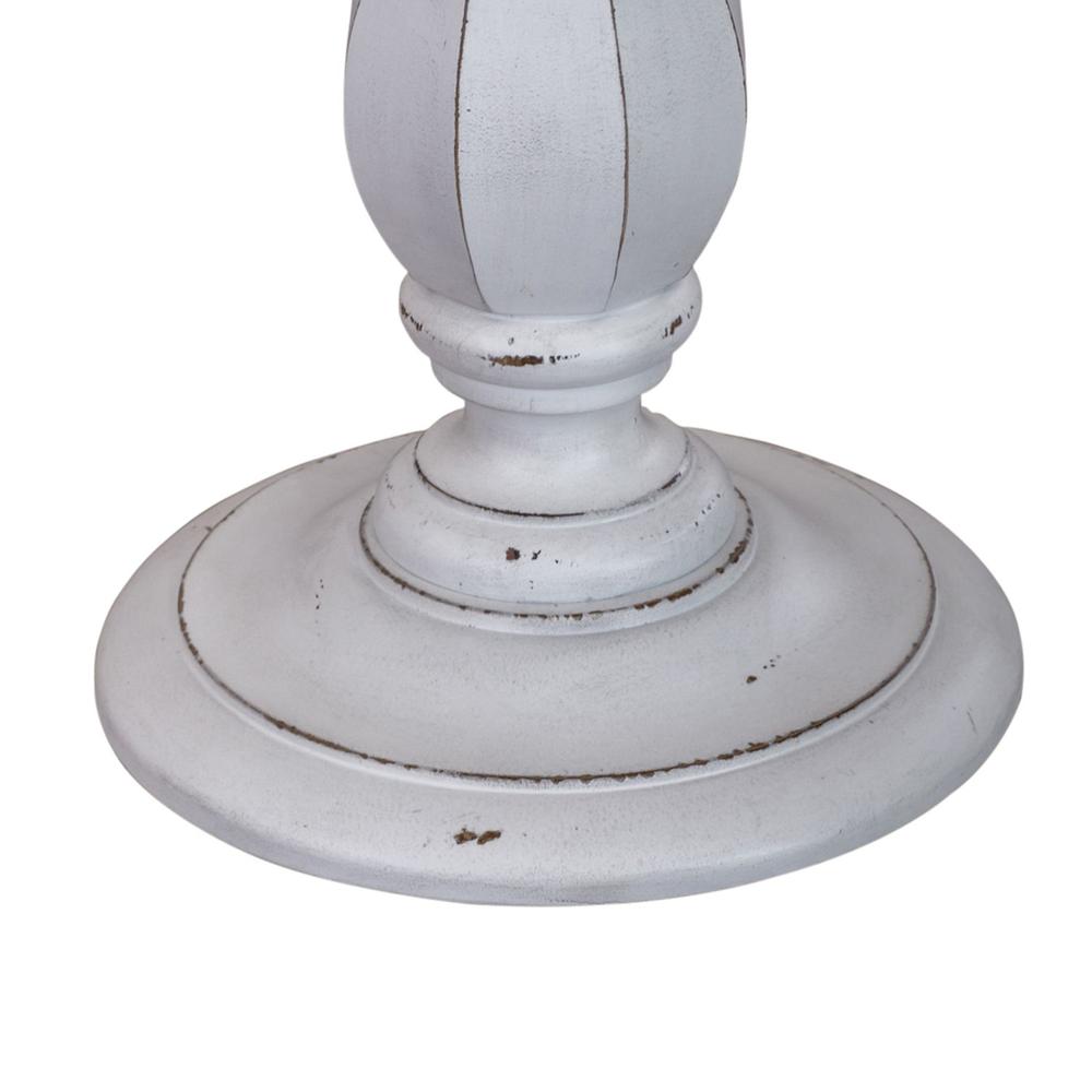 Magnolia Manor Round Accent Table in Antique White