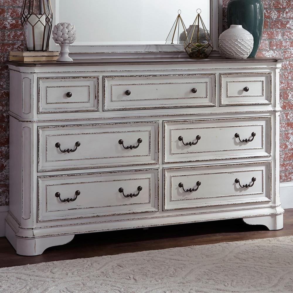 Magnolia Manor 7 Drawer Dresser in Antique White