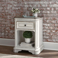 Magnolia Manor 1 Drawer Night Stand in Antique White
