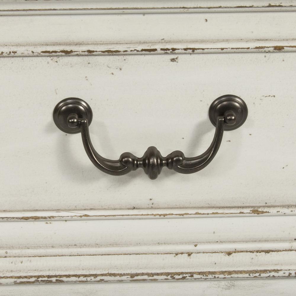 Magnolia Manor Dresser & Mirror in Antique White