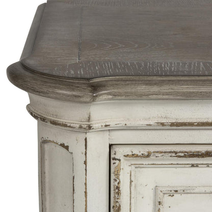 Magnolia Manor Dresser & Mirror in Antique White