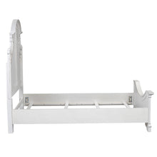 Magnolia Manor Queen Panel Bed in Antique White