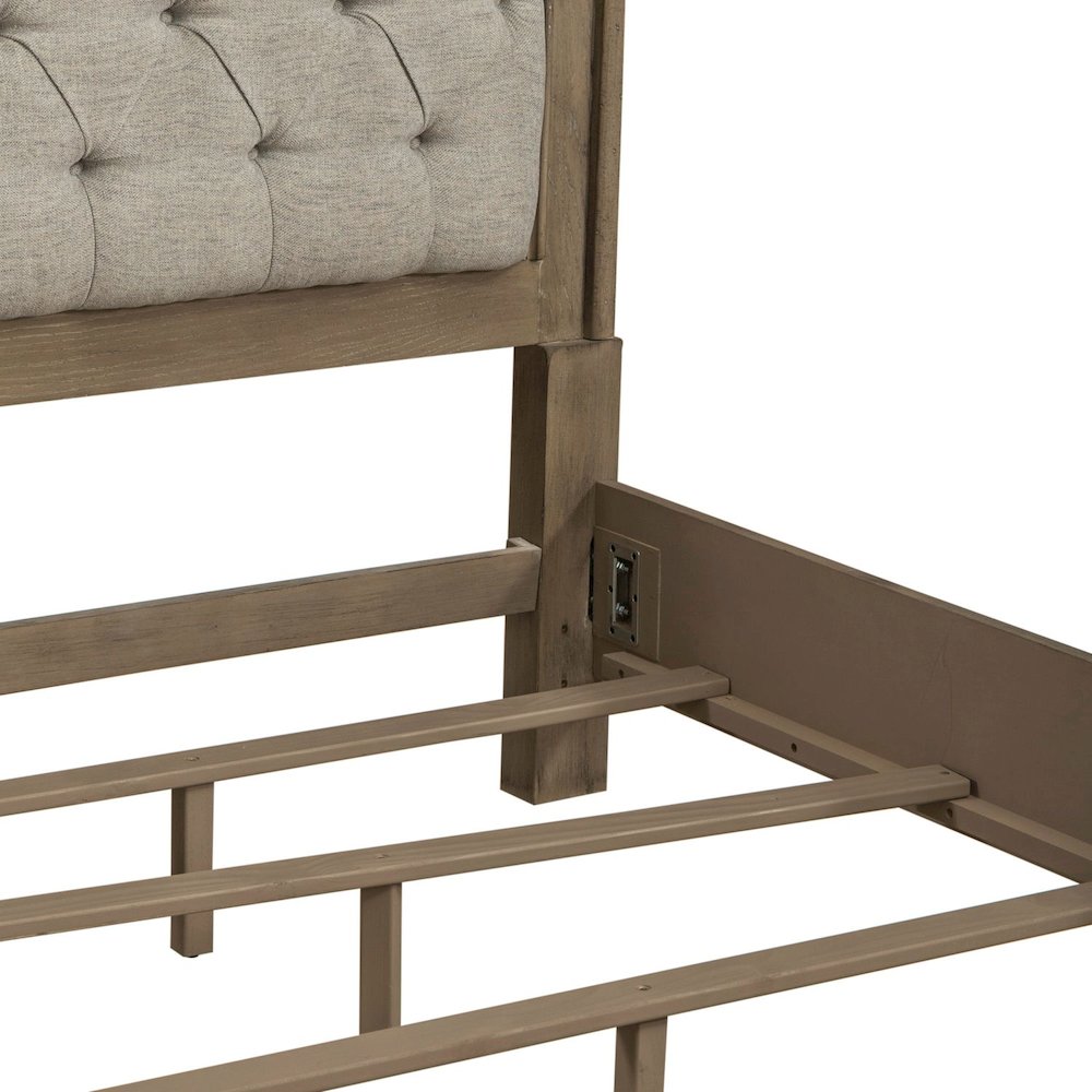 Magnolia Manor King Uph Bed in Weathered Bisque
