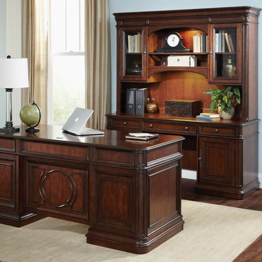 Brayton Manor 5 Piece Jr Executive Set in Cognac