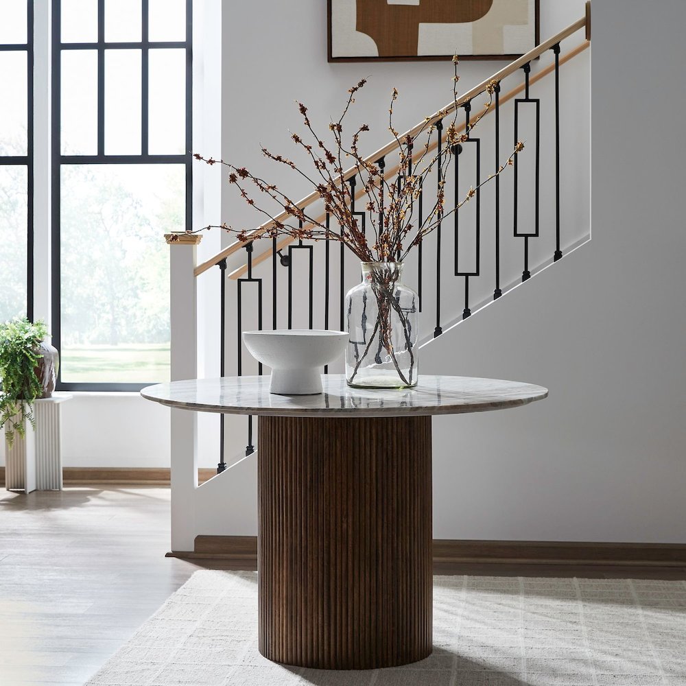 Kaleidoscope Pedestal Table Set - Aged Whiskey Marble
