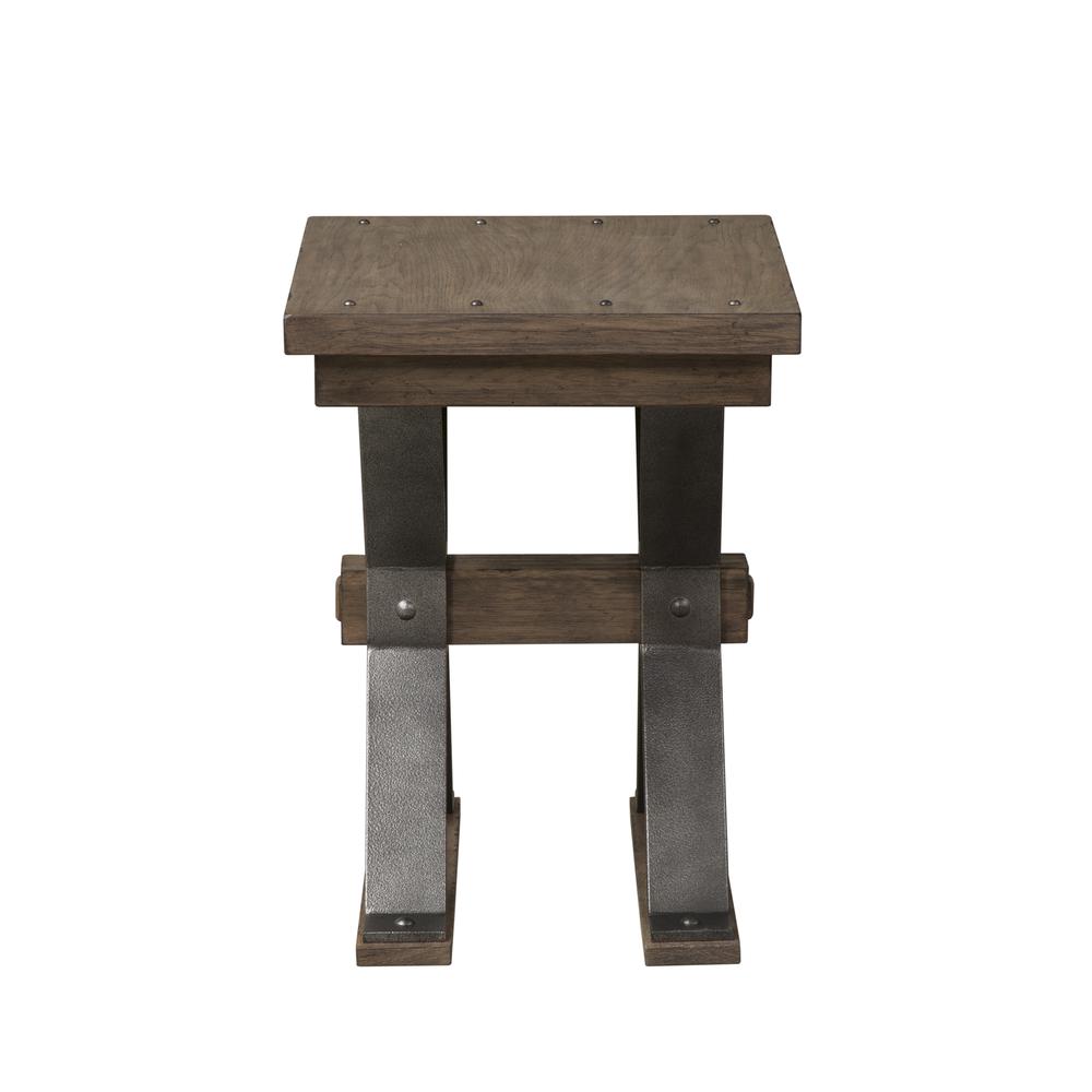 Sonoma Road Chair Side Table in Weathered Beaten Bark