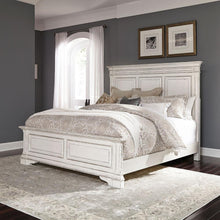 Abbey Park King California Panel Bed in Antique White