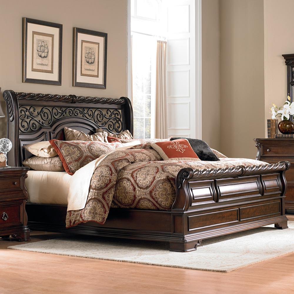 Arbor Place King Sleigh Bed in Brownstone