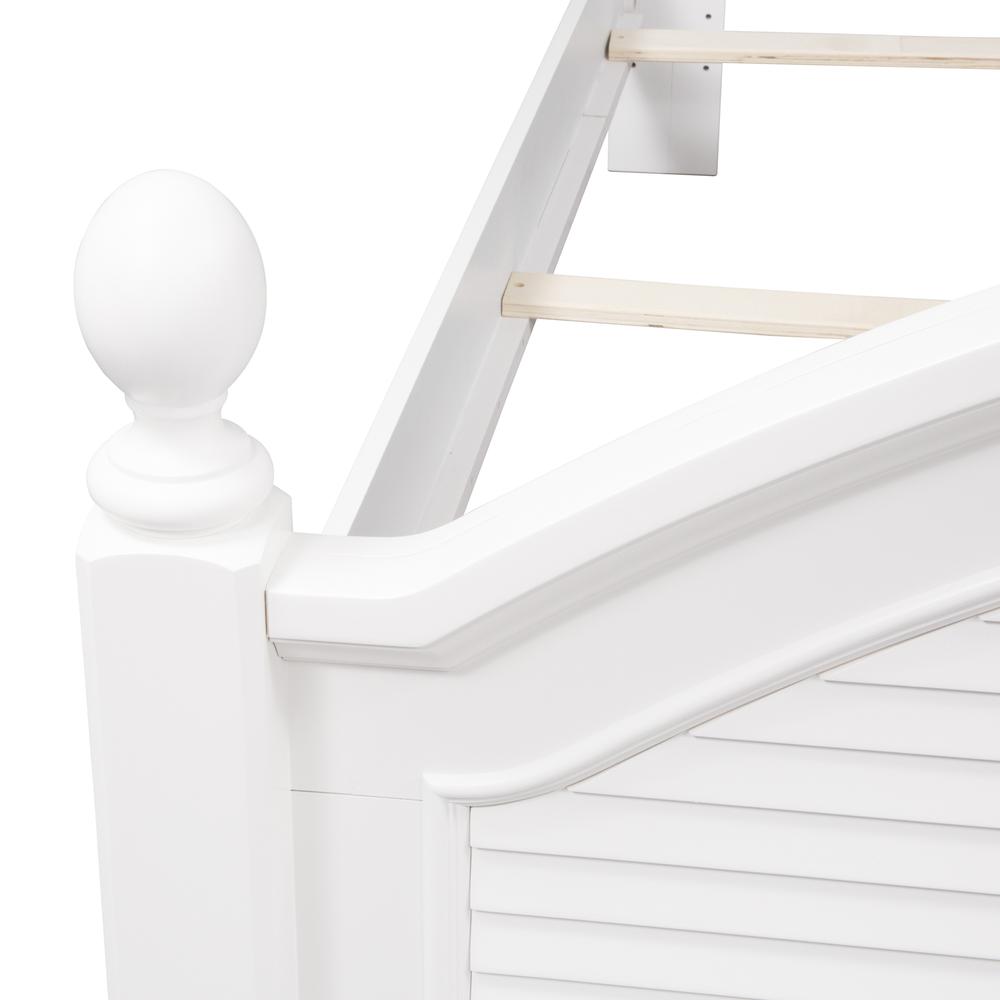 Summer House I King Poster Bed in Oyster White