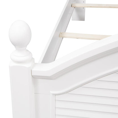 Summer House I King Poster Bed in Oyster White