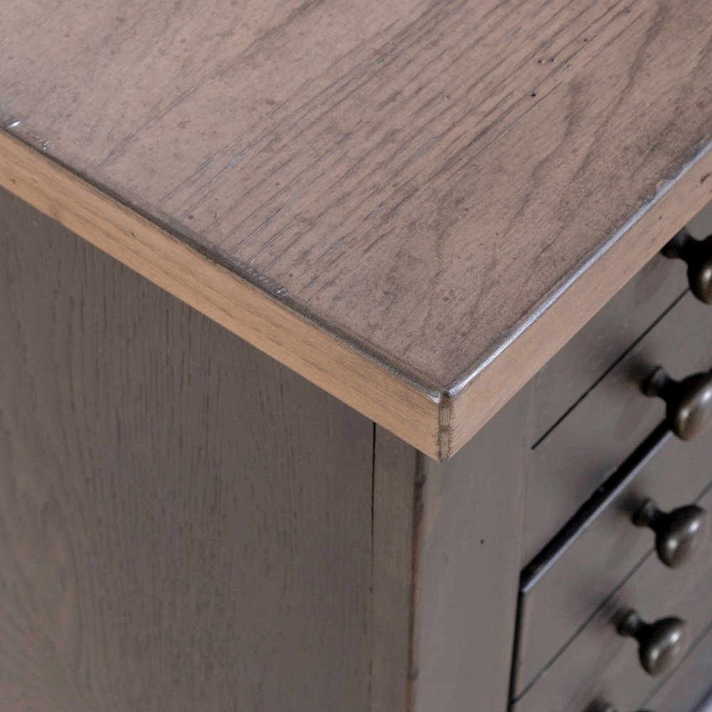 Bedside Chest w/ Charging Station - Black Traditional in Dusty Taupe 3 Drawers