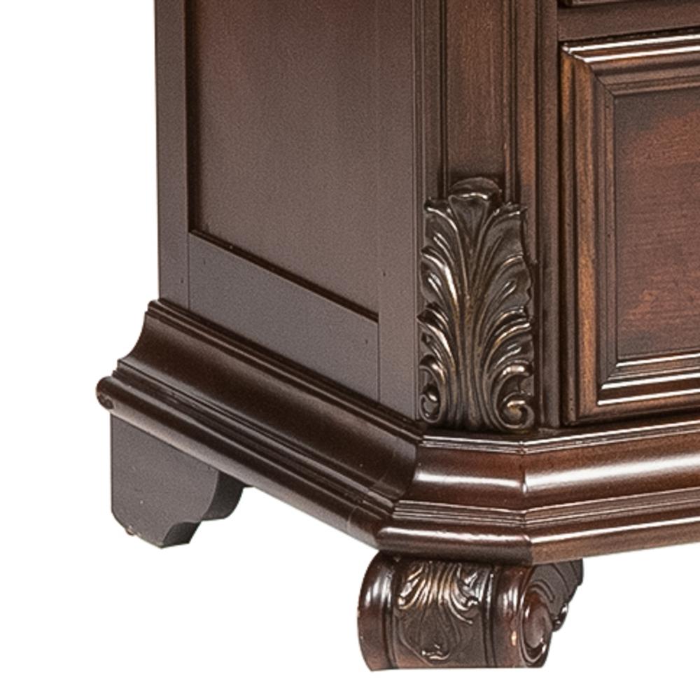 Messina Estates 5 Drawer Chest in Cognac