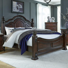 Messina Estates Queen Poster Bed in Cognac