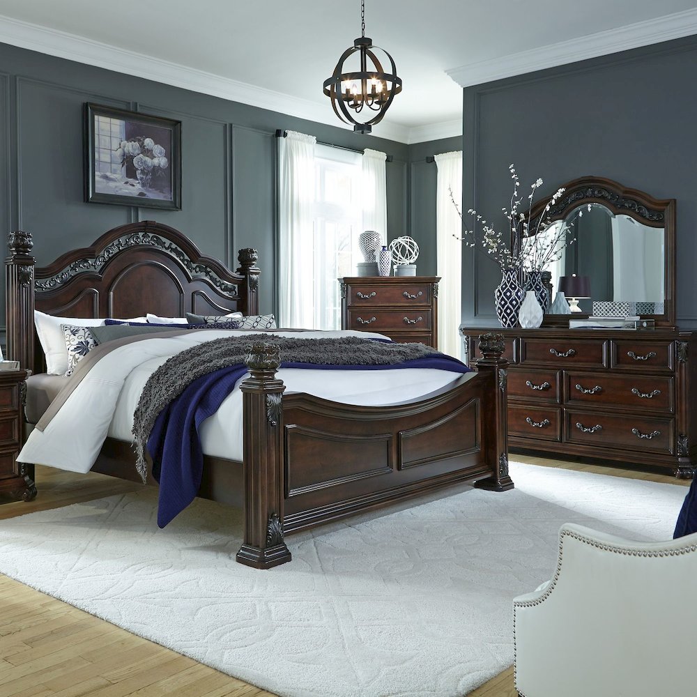 Messina Estates Queen Poster Bed, Dresser & Mirror
