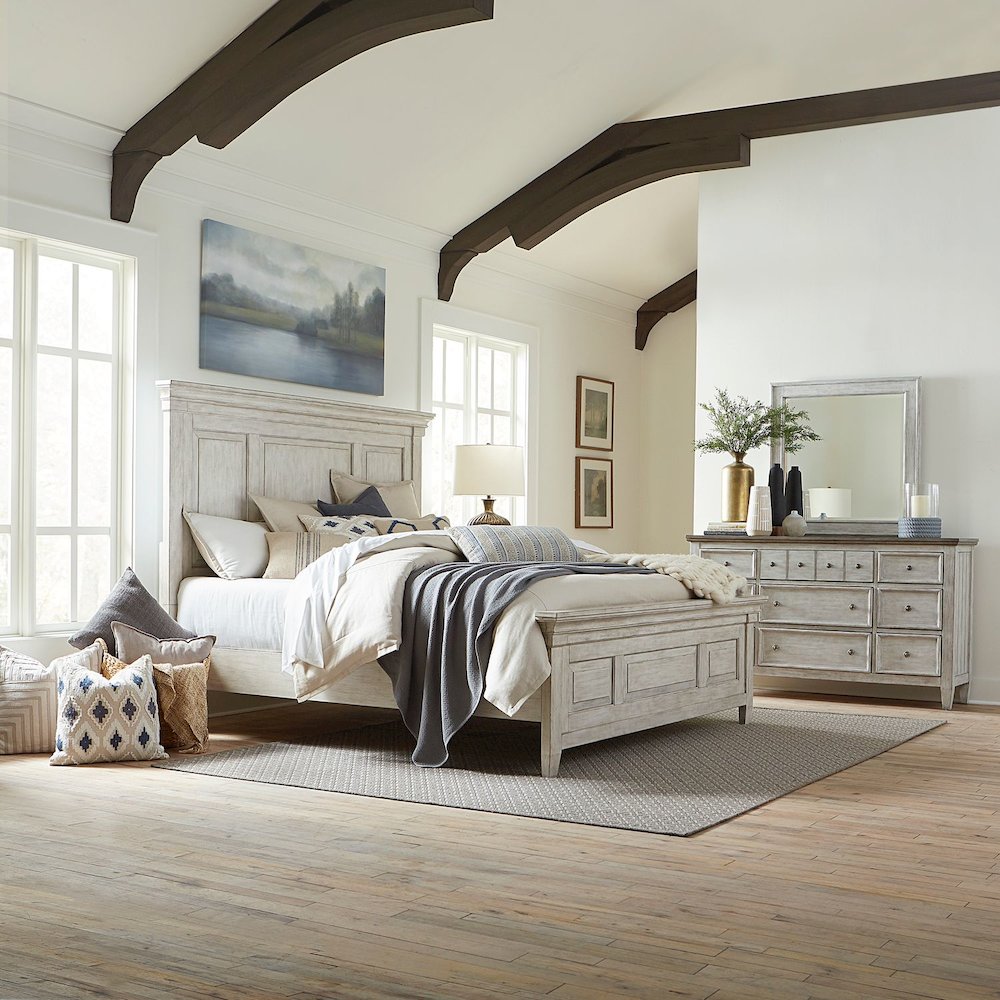 Heartland King Panel Bed, Dresser & Mirror