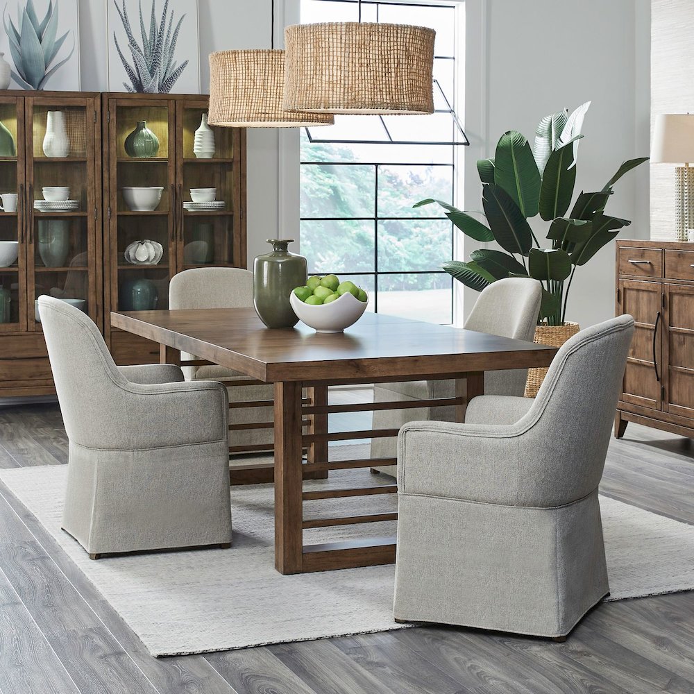 Shaker Lakes 5 Piece Double Pedestal Table Set - 4 Upholstered Arm Chairs, 18"