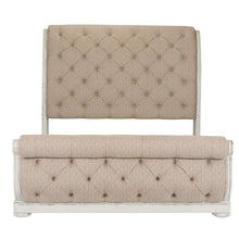 Abbey Park King California Sleigh Bed, Dresser & Mirror