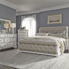 Abbey Park King Uph Sleigh Bed, Dresser & Mirror, Chest