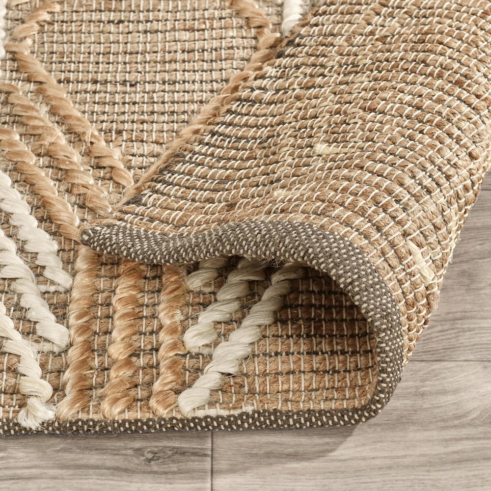 Manitou 2.6'x8' Natural  Jute Blend Ivory Hand Woven Accent Rug