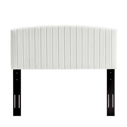 Alessi Performance Velvet Queen Platform Bed