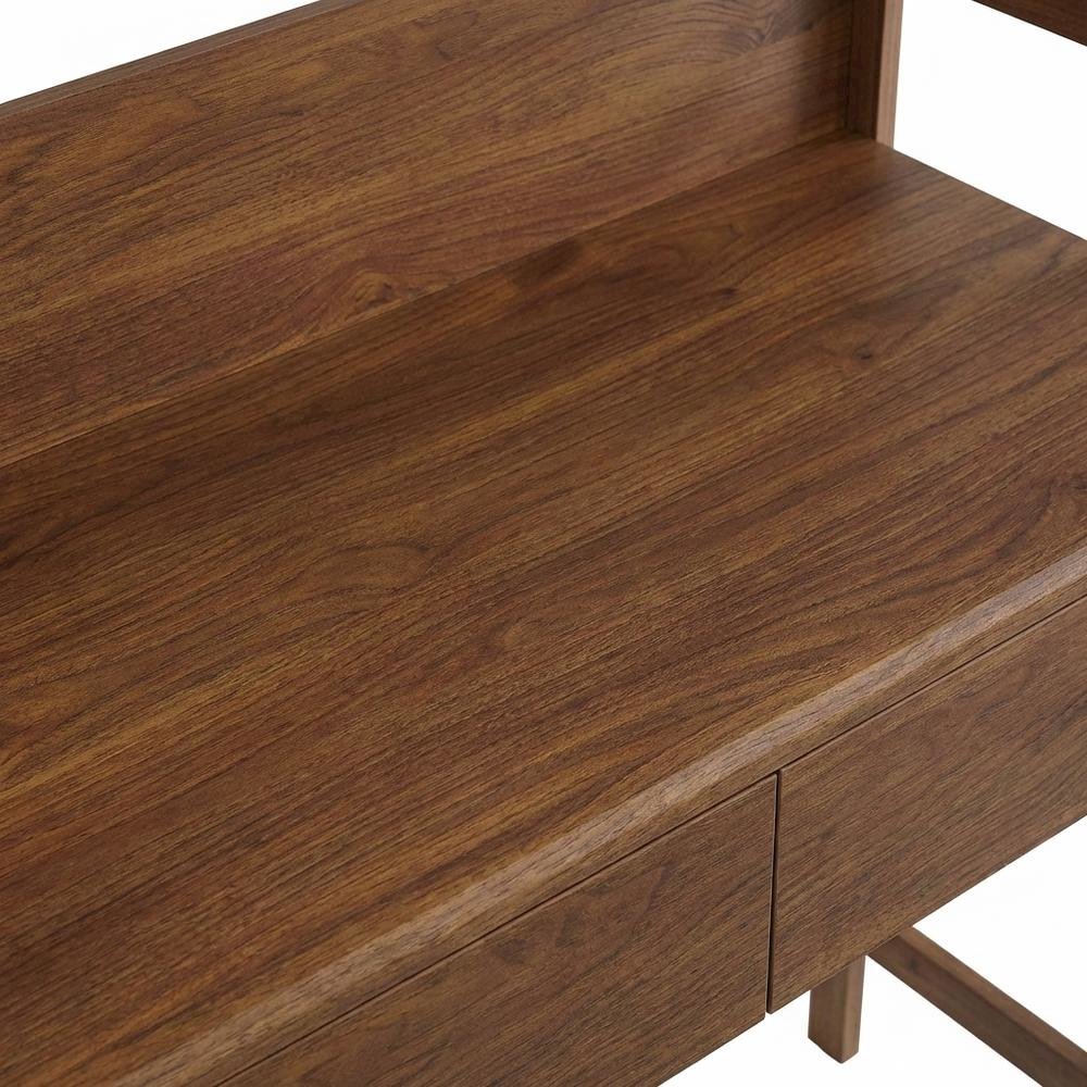 Office Desk with Modern Design and Durable Construction