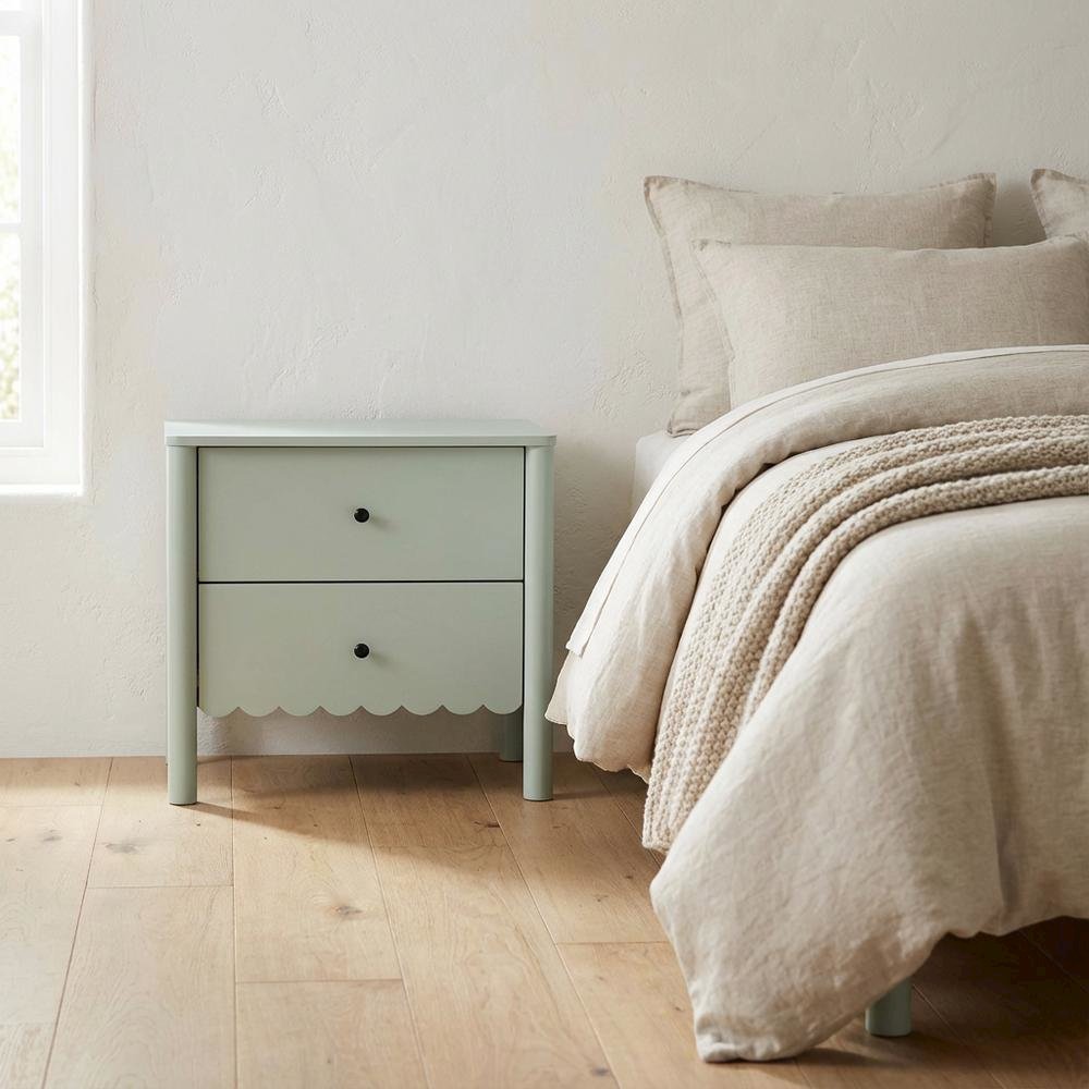 Nightstand with 2 Drawers in Elegant Finish for Bedroom Storage