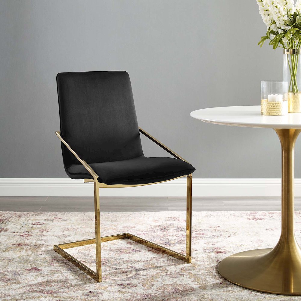 Pitch Performance Velvet Dining Armchair