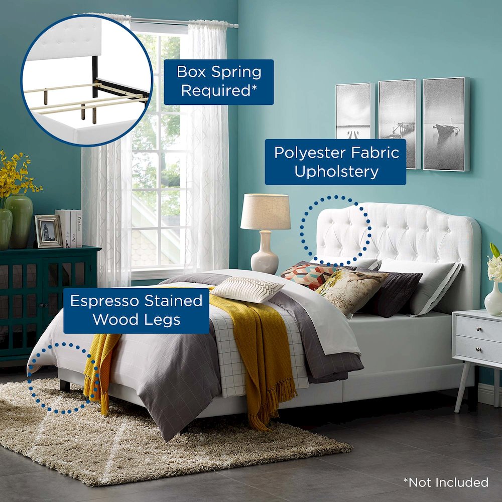 Amelia Upholstered Fabric Queen Bed