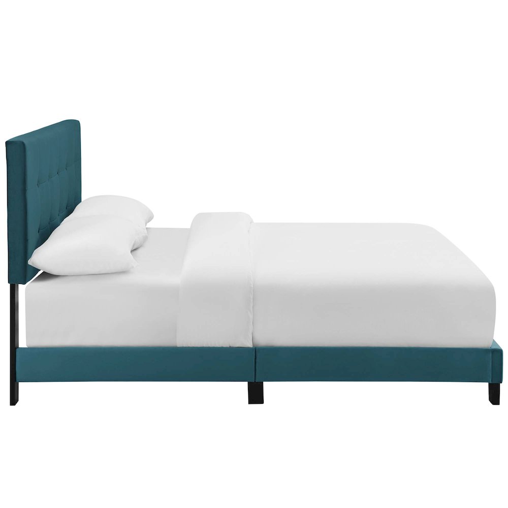 Amira Performance Velvet Full Bed