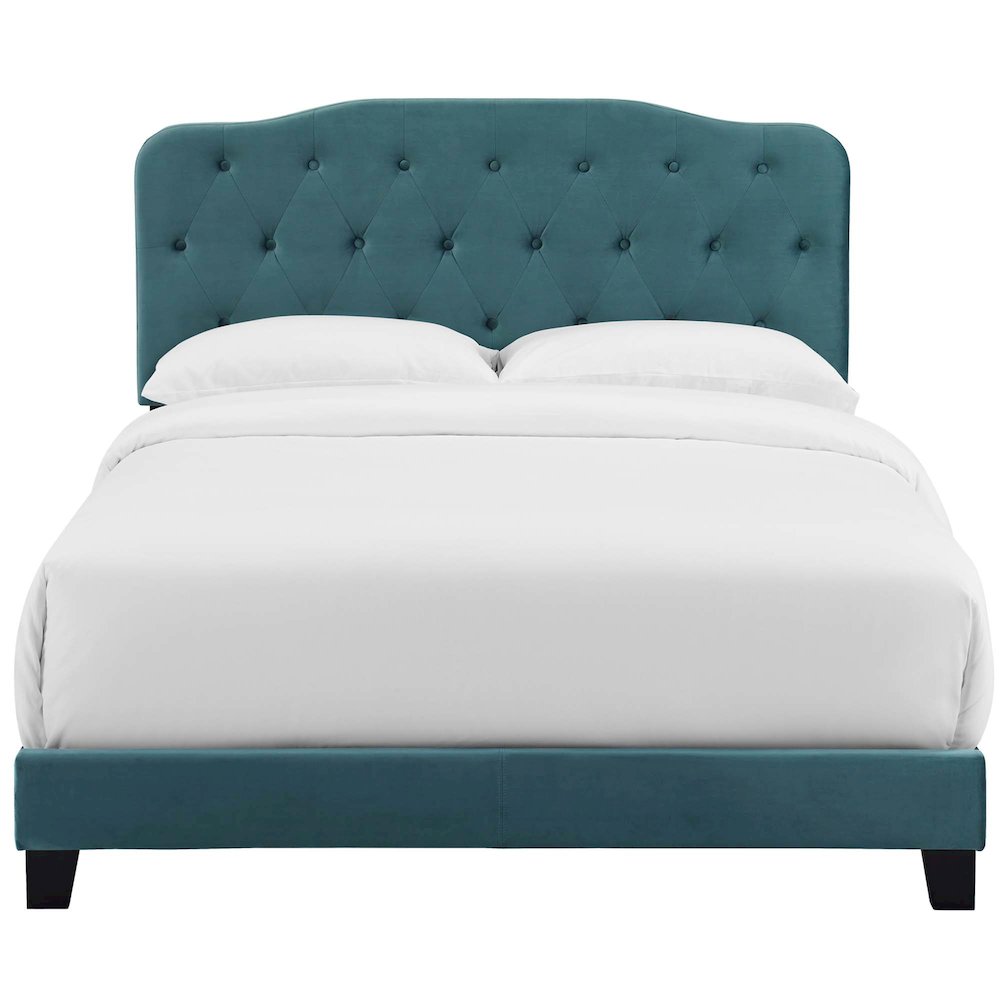 Amelia Performance Velvet Queen Bed