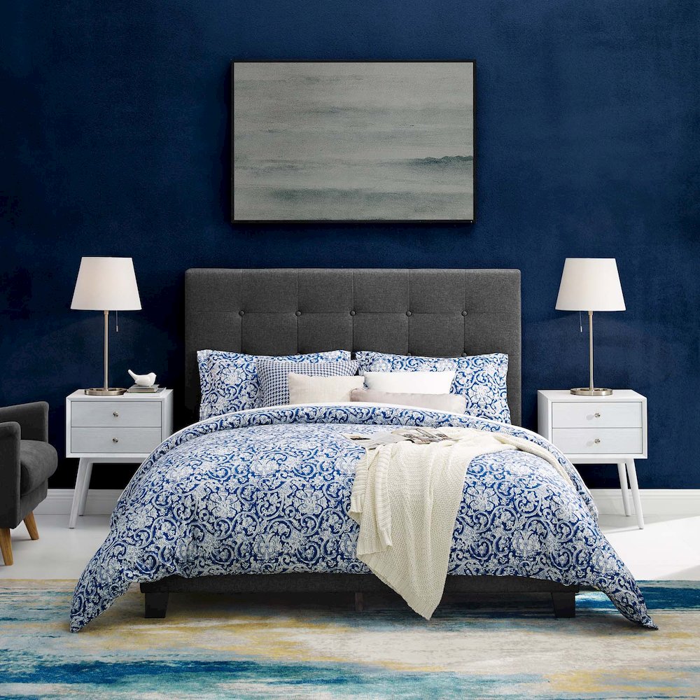 Melanie Tufted Button Upholstered Fabric Full Platform Bed