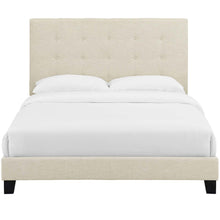 Melanie Tufted Button Upholstered Fabric Queen Platform Bed