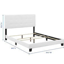 Amira Upholstered Fabric Queen Bed