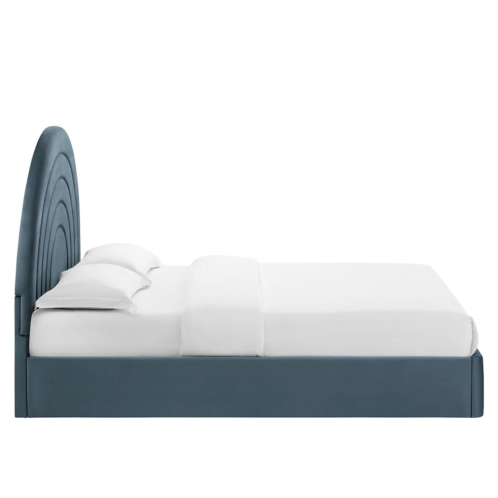 Solana Arched Performance Velvet Queen Platform Bed