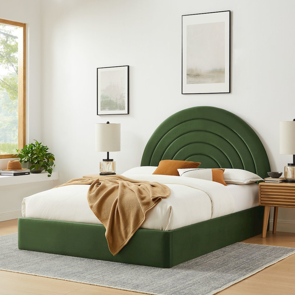Solana Arched Performance Velvet Queen Platform Bed