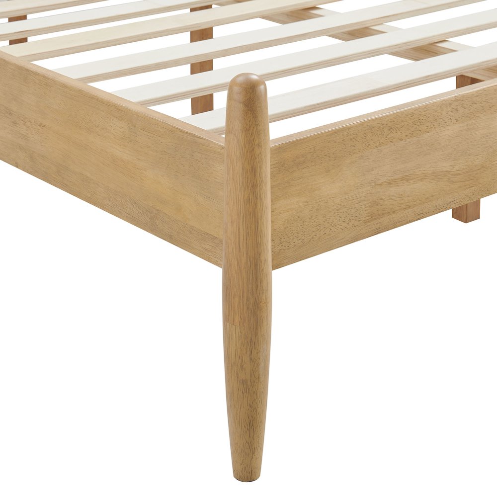 Zane King Size Spindle Bed