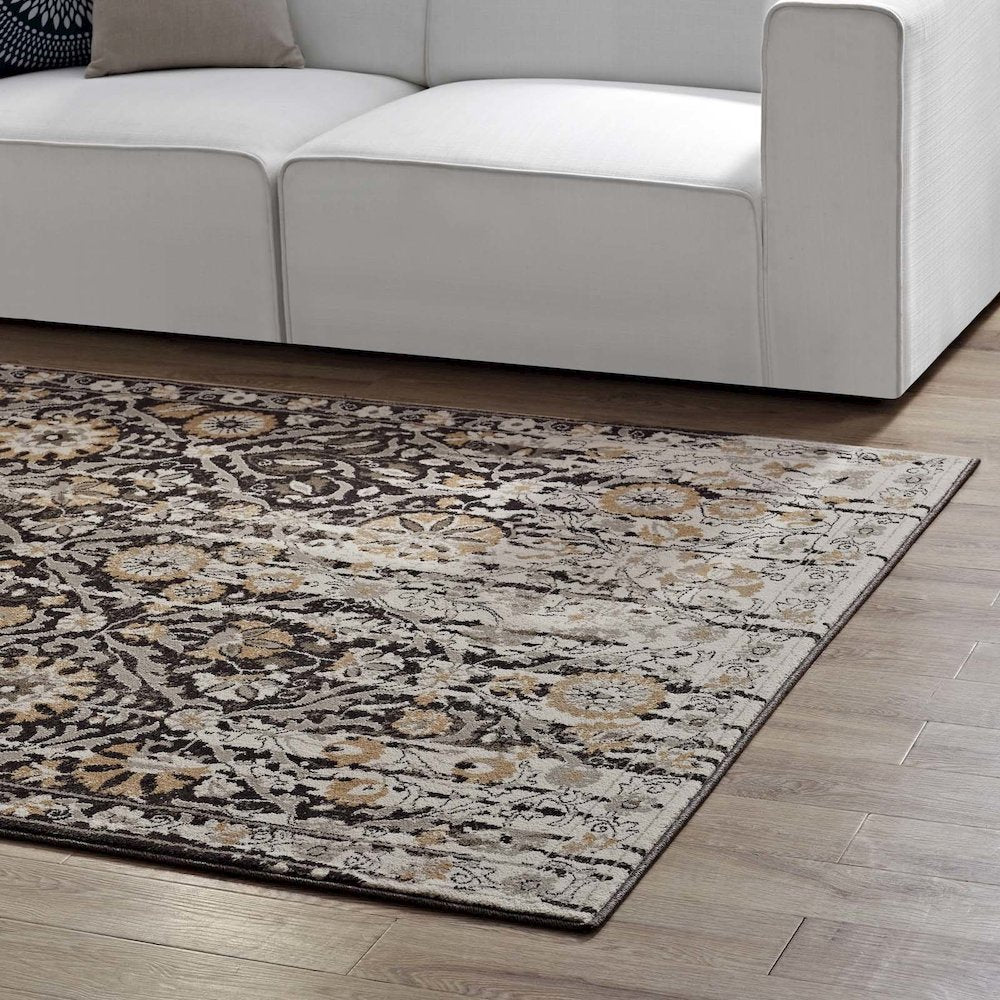 Ganesa Distressed Diamond Floral Lattice 8x10 Area Rug